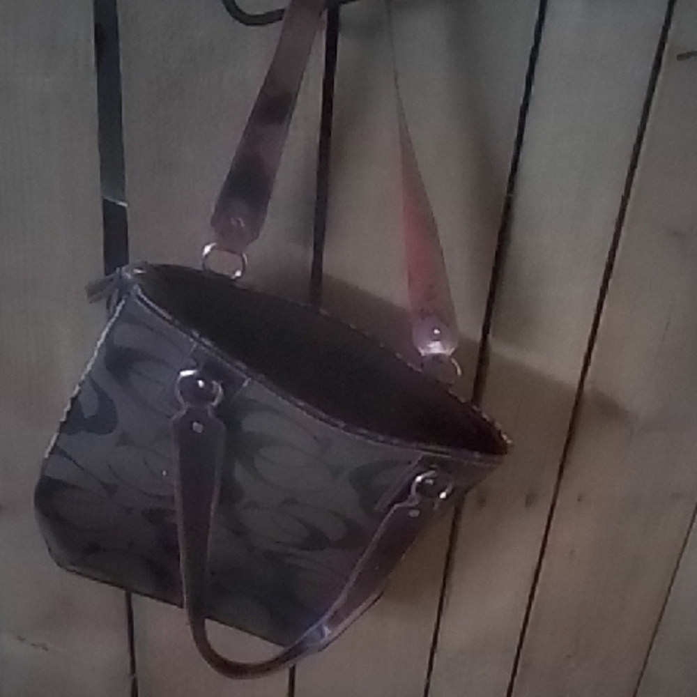 Chic Patchwork Leather Shoulder Bag - image 2